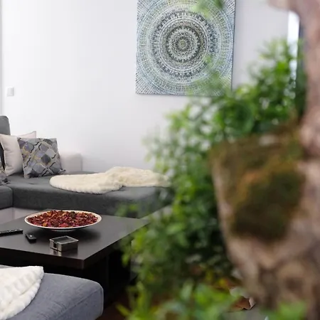 Ruhiges Modernes Haus Parkplatz Wlan Whirlpool *