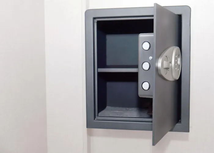 Semesterbostad Ruhiges Modernes Haus Parkplatz Wlan Whirlpool *